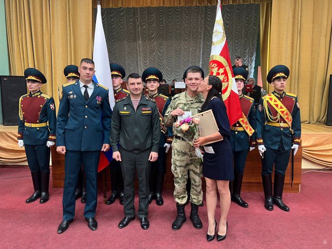 Чествование военнослужащих по призыву, увольняющихся в запас