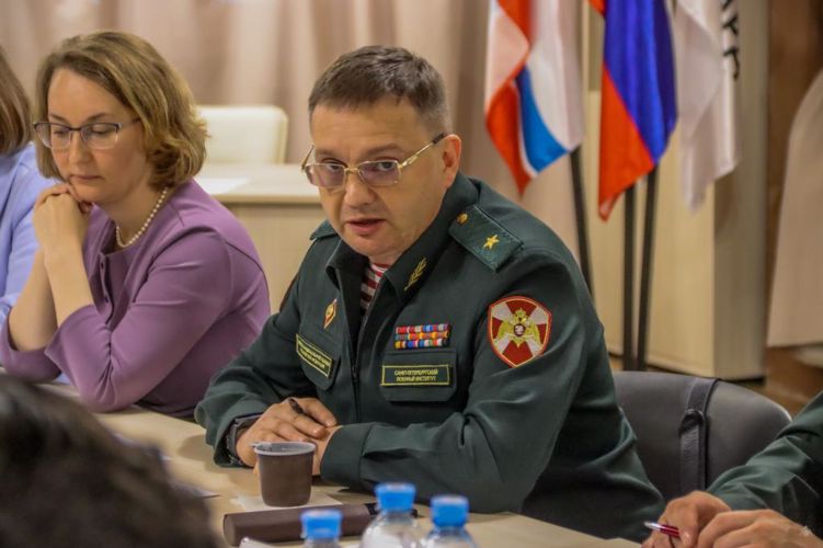 Командование военного института приняло участие в предварительной защите социального проекта «Центр компетенций по приоритетному направлению реализации молодежной политики «Безопасность и профилактика»