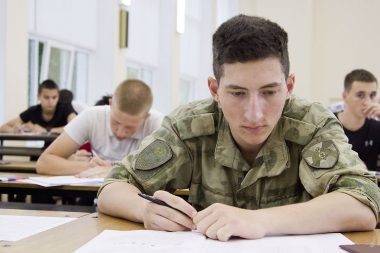 Поступление в военный институт