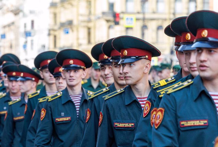 Крестный ход с мощами святого благоверного князя Александра Невского
