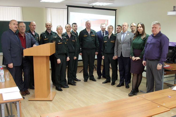 В военном институте проведен III Межвузовский научно-практический семинар «Обоснование рациональной модели подготовки специалистов и методов обучения по предметам боевой подготовки в войсках национальной гвардии»