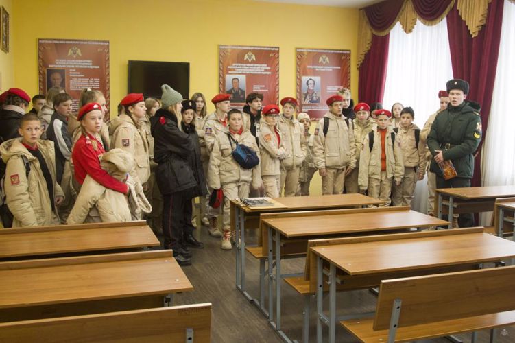 Встреча учащихся школы имени Героя Российской Федерации Алексея Палатиди