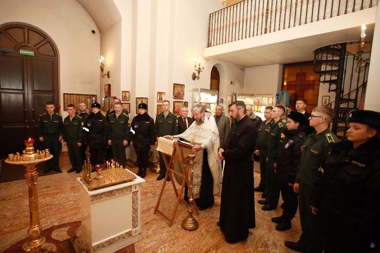 Панихида в память о сотрудниках органов внутренних дел, погибших при выполнении служебных обязанностей