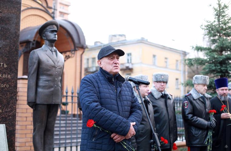 Панихида в память о сотрудниках органов внутренних дел, погибших при выполнении служебных обязанностей