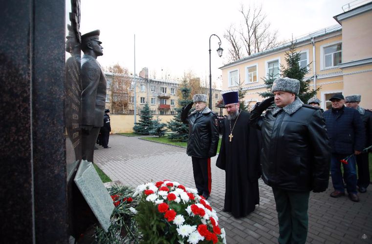 Панихида в память о сотрудниках органов внутренних дел, погибших при выполнении служебных обязанностей