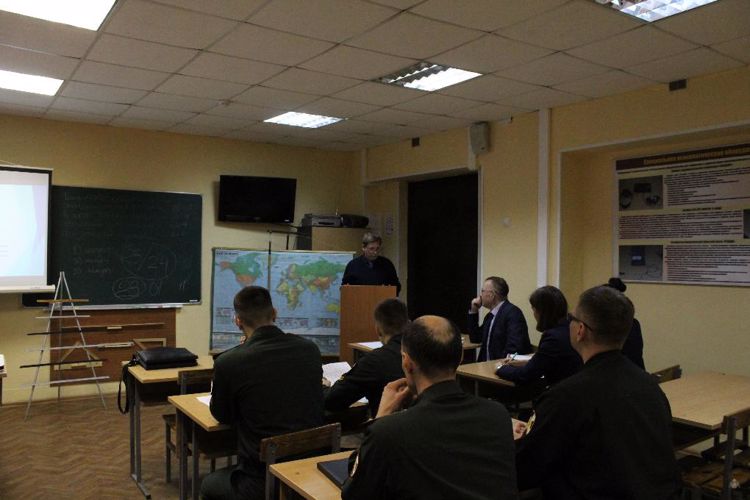 Проведение Межвузовского круглого стола «Практические методы в работе психолога», посвященного «Дню психолога»