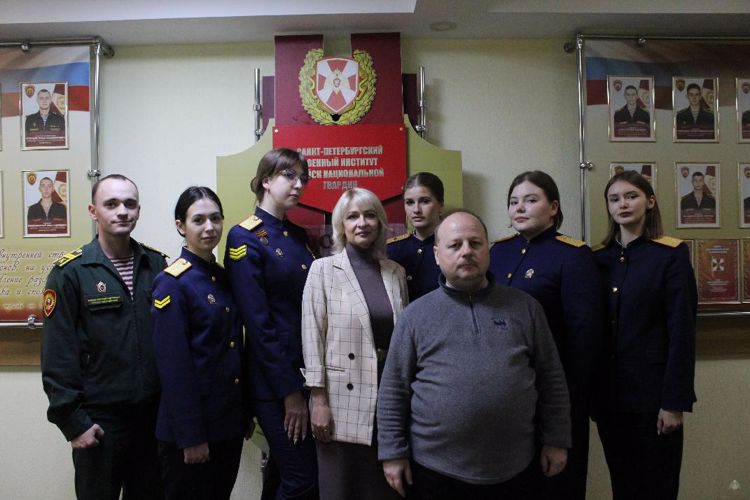 Проведение Межвузовского круглого стола «Практические методы в работе психолога», посвященного «Дню психолога»
