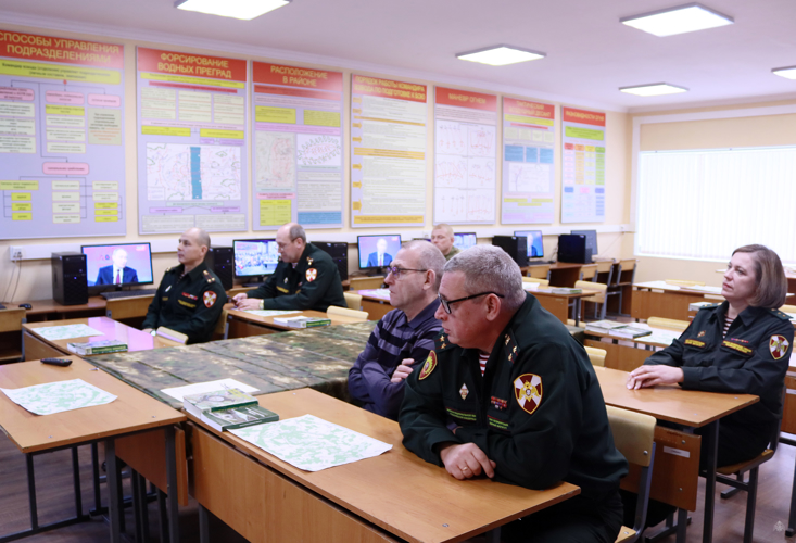 Прямая линия с президентом Российской Федерации  Владимиром Путиным