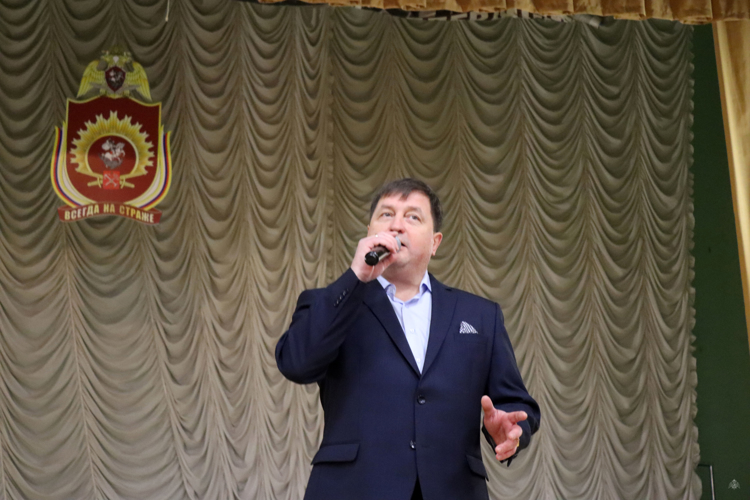 Праздничный концерт ко Дню Конституции 