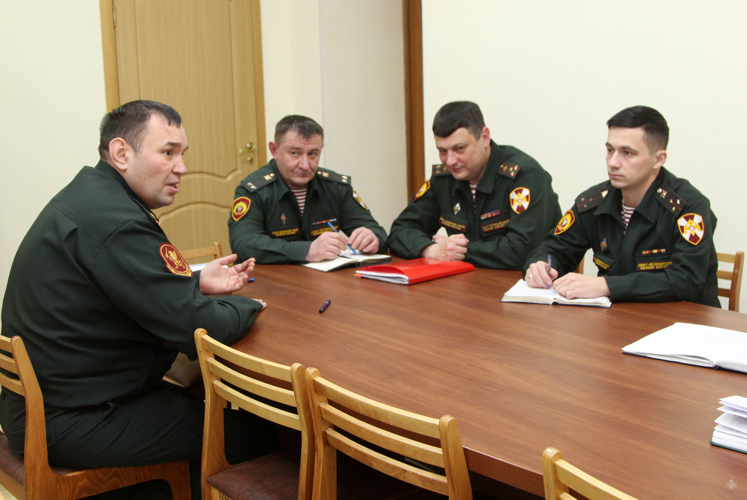 Агитационно-пропагандистская работа в военном институте