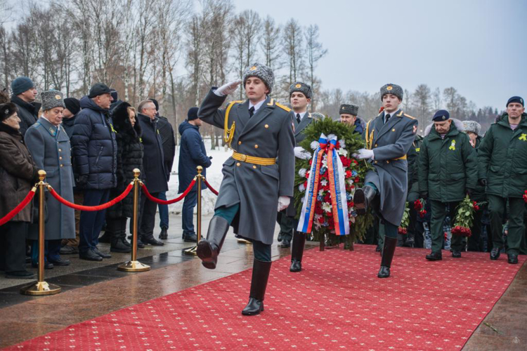 «Никто не забыт, ничто не забыто»