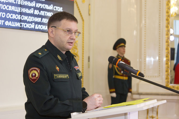 Состоялась церемония открытия межвузовской конференции с международным участием "свеча памяти" и возложение цветов к мемориалу "Разорванное кольцо"