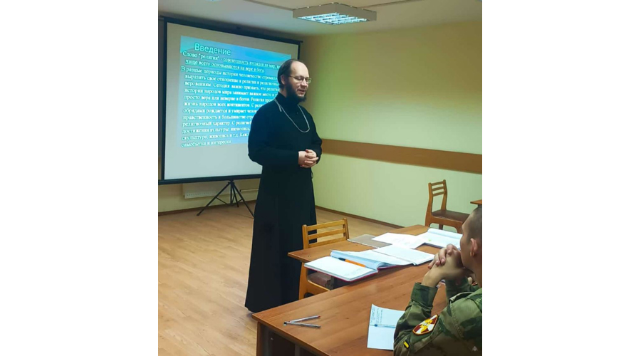 Новогодние праздники и будни курсантов