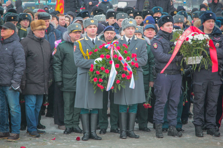 В День памяти о россиянах, исполнявших служебный долг за пределами Отечества военный институт принял участие в торжественно-траурном мероприятии
