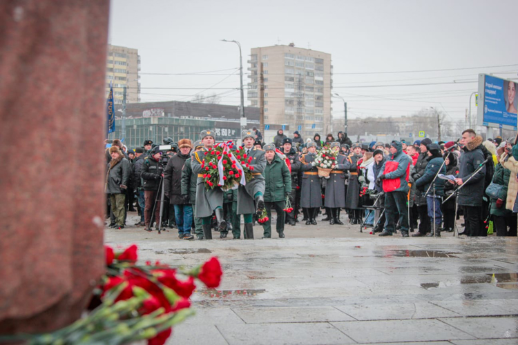 В День памяти о россиянах, исполнявших служебный долг за пределами Отечества военный институт принял участие в торжественно-траурном мероприятии