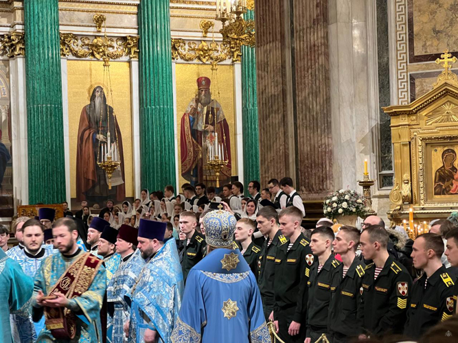 ВОЕННЫЙ ИНСТИТУТ ПРИНЯЛ УЧАСТИЕ В ТОРЖЕСТВЕННОЙ ЛИТУРГИИ В ЧЕСТЬ ВСЕМИРНОГО ДНЯ ПРАВОСЛАВНОЙ МОЛОДЁЖИ