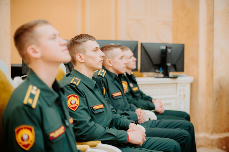 В Мариинском дворце состоялся торжественный приём, посвящённый Дню защитника Отечества