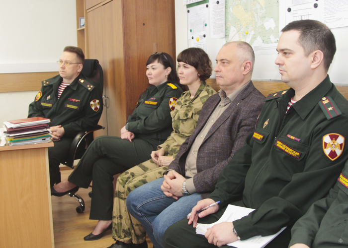  Личный состав военного института принял участие в просмотре послания Президента Российской Федерации Федеральному собранию