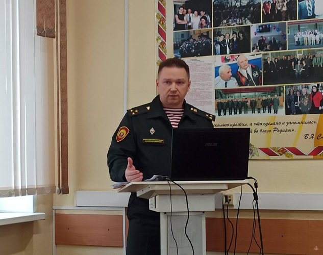 Научно-методический семинар на тему: «Перспективы консолидации юридических дисциплин частного и публичного права в целях совершенствования образовательной деятельности в военном институте»