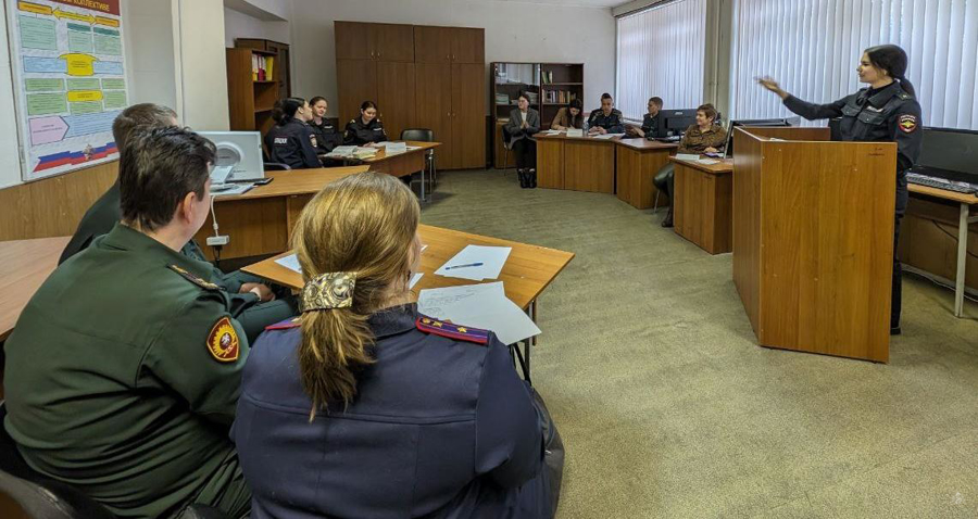 Проведены психологические дебаты, посвященные актуальным проблемам современной психологии