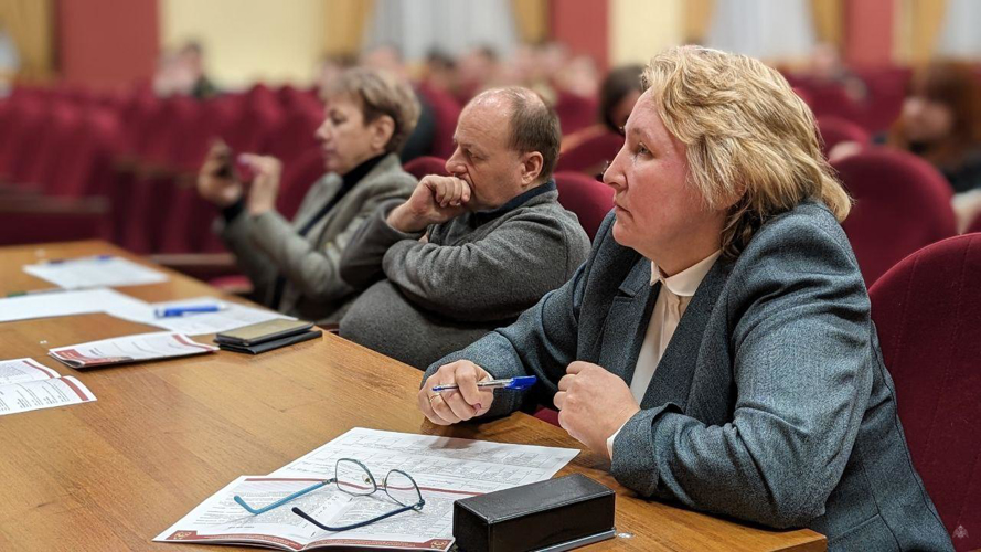 Проведены психологические дебаты, посвященные актуальным проблемам современной психологии