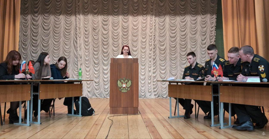 Проведены психологические дебаты, посвященные актуальным проблемам современной психологии
