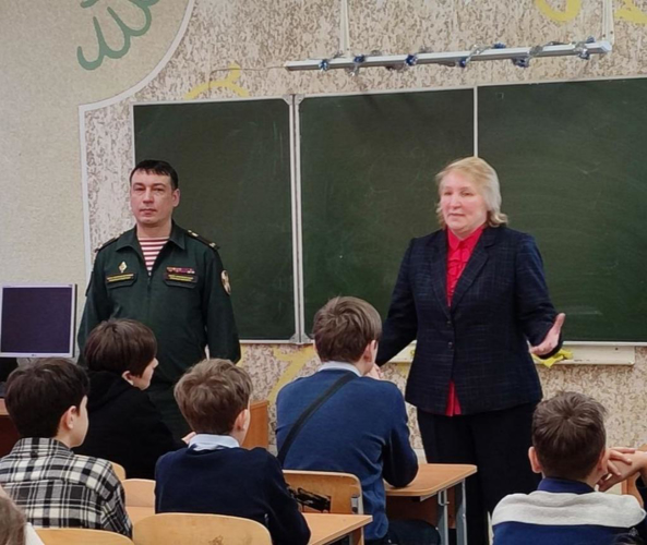 Проведено занятие со школьниками по теме  «Признаки экстремистских организаций и противодействие деструктивной идеологии»