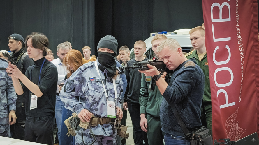 «Русские меняют мир» на территории Экспофорума прошла выставка, приуроченная ко Дню защитника Отечества