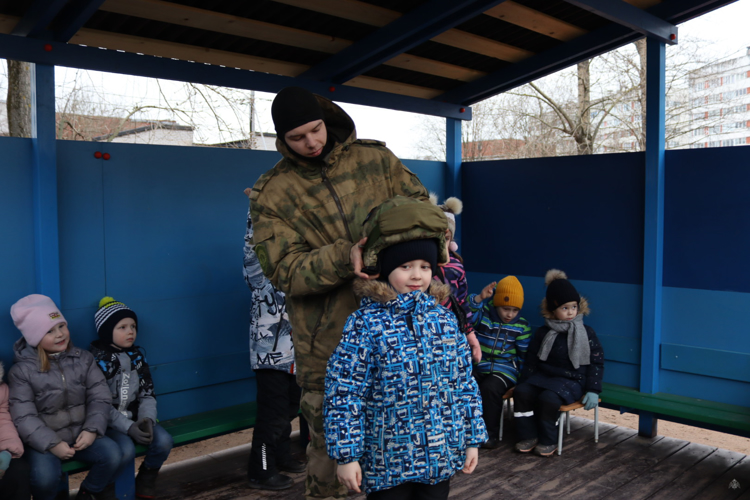 Военный институт в гостях у детского сада №28