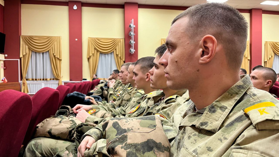 В клубе военного института проведено занятие по финансовой грамотности для военнослужащих