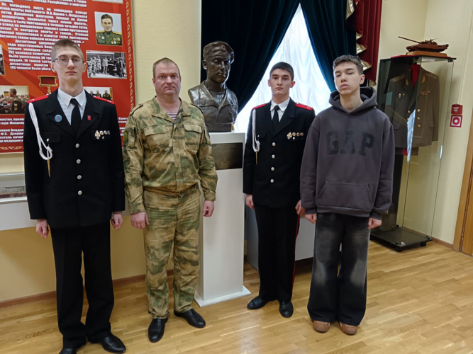 В военном институте продолжается проведение акции "Дни Росгвардии" 