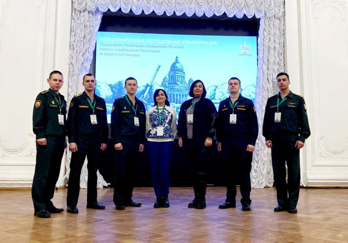 Чтим историю, живём настоящим, смотрим в будущее!