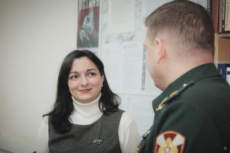 Личный состав военного института поздравляет дорогих женщин с наступающим Международным женским днём!