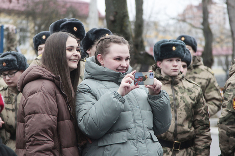 «Гуляй, масленица!» на территории военного института прошли праздничные гуляния
