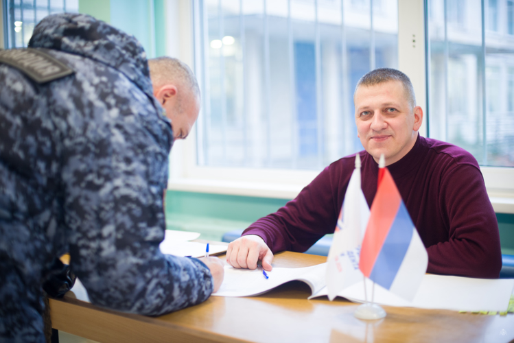 Военный институт приступил к 1 дню голосований на выборах Президента России