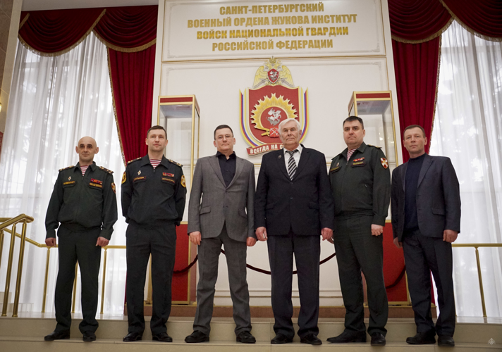 В военном институте состоялась встреча с легендарными конструкторами стрелкового оружия  Владимиром Ярыгиным и Дмитрием Лебедевым 