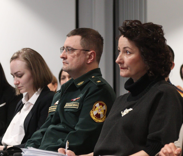 Научно-деловая программа «ЭКСПОТЕХНОСТРАЖ-2024»: всероссийский круглый стол «Как стать патриотом: вопросы и ответы»