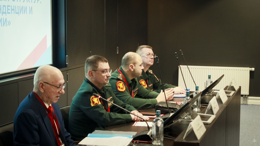 Завершился двухдневный рабочий визит начальника Главного военно-политического управления Росгвардии генерал-майора Дениса Ермакова