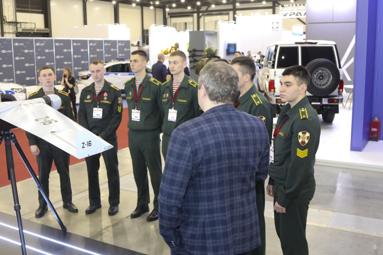 Официальное открытие выставки передовых технологий обеспечения безопасности личности, общества и государства «ЭкспоТехноСтраж» и участие военного института в ней