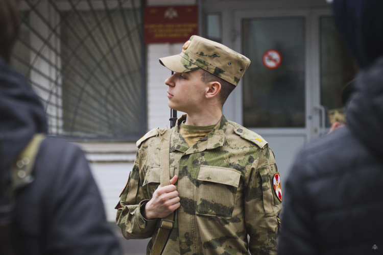 На базе военного института стартовали сборы по основам военной службы со старшими классами школ Московского района Санкт-Петербурга