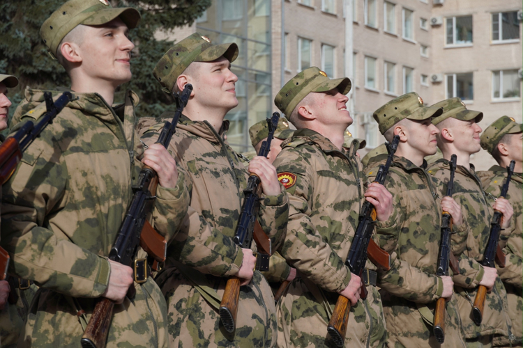 Курсанты военного института продолжают подготовку к Параду Победы