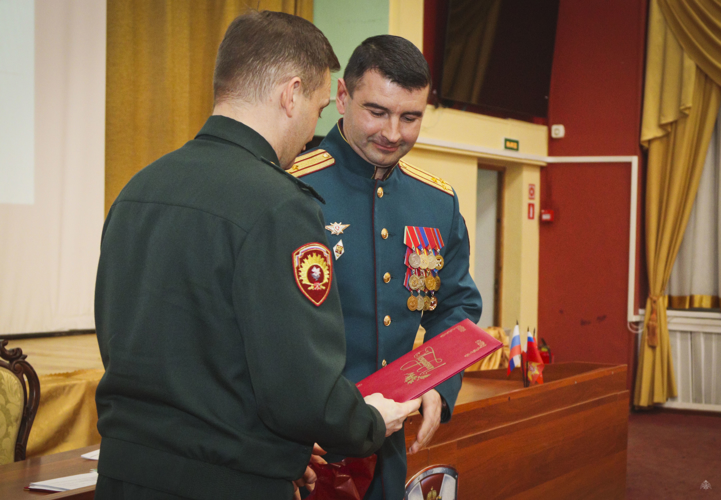 Ряд важных событий в жизни института нашли своё отражение в рамках традиционного пятничного информирования и доведения распоряжений