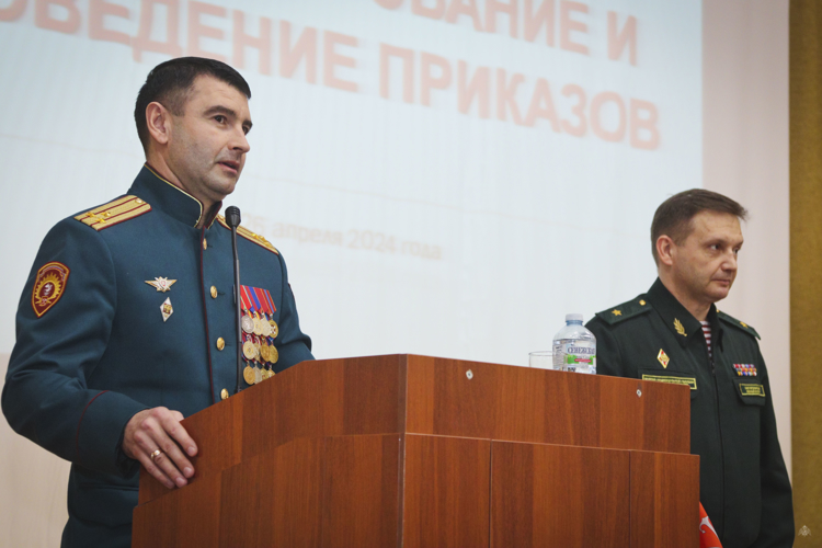 Ряд важных событий в жизни института нашли своё отражение в рамках традиционного пятничного информирования и доведения распоряжений