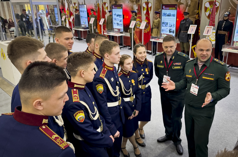 В рамках Молодёжного дня на площадке  «ЭкспоТехноСтраж» прошёл крайний в этом году день работы экспозиции, а также были подведены итоги конкурса социальных проектов для кадетских организаций