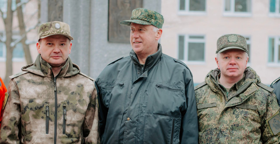 Военный институт принял активное участие в организации субботника на территории Госпиталя для ветеранов войн