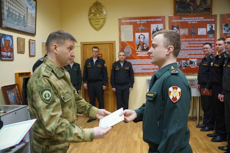 Кафедрой общей и прикладной психологии факультета  (военно-политической работы) завершена подготовка группы офицеров-полиграфологов