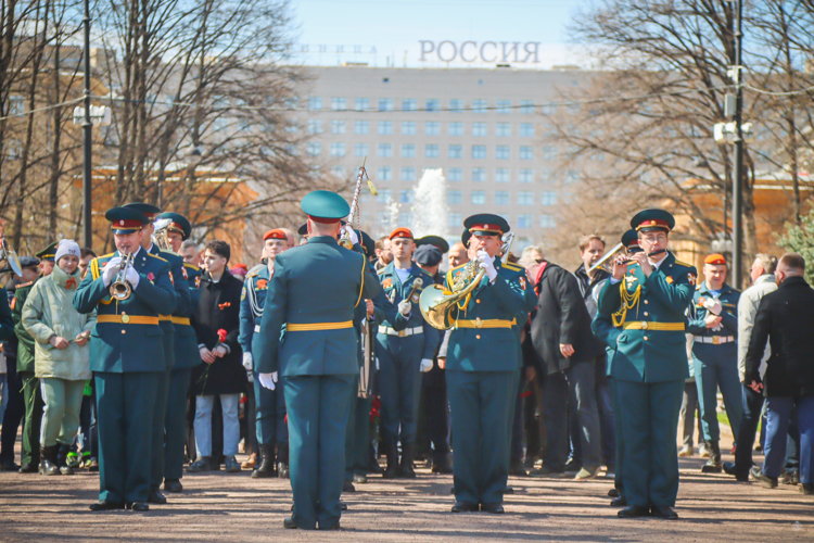 Комплекс мероприятий, посвящённый 79 годовщине Победы советского народа в Великой Отечественной войне 1941–1945 гг., был продолжен в Московском парке Победы