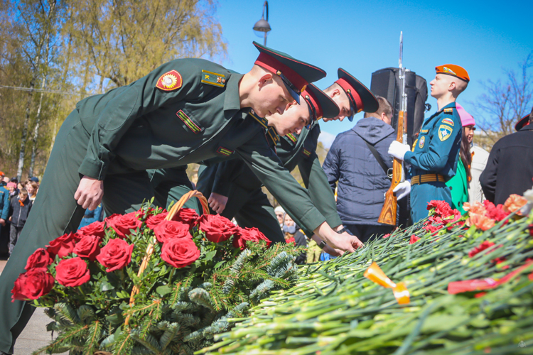Комплекс мероприятий, посвящённый 79 годовщине Победы советского народа в Великой Отечественной войне 1941–1945 гг., был продолжен в Московском парке Победы