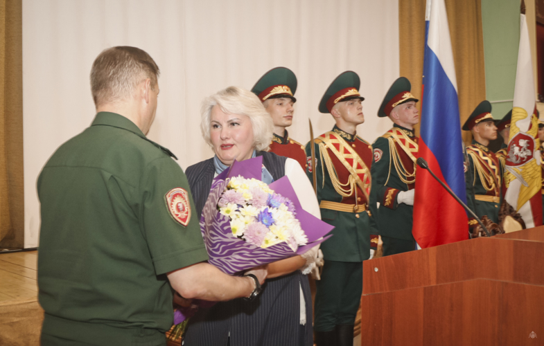 Между военным институтом и ГБОУ СОШ №290 в торжественной обстановке заключено Соглашение о сотрудничестве