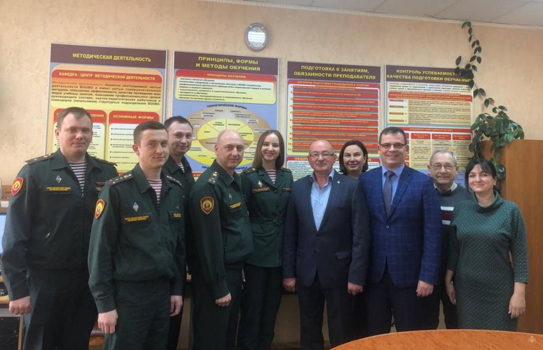 Представители Парламентской Ассамблеи Организации договора о коллективной безопасности провели лекцию для курсантов военного института
